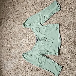 Kendall & Kylie green crop top size S